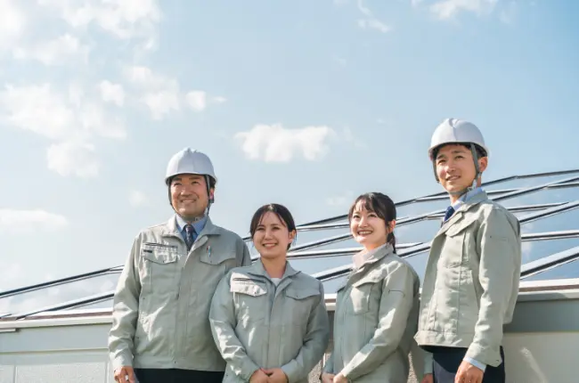 太陽光発電設置スタッフのプロフェッショナルへ